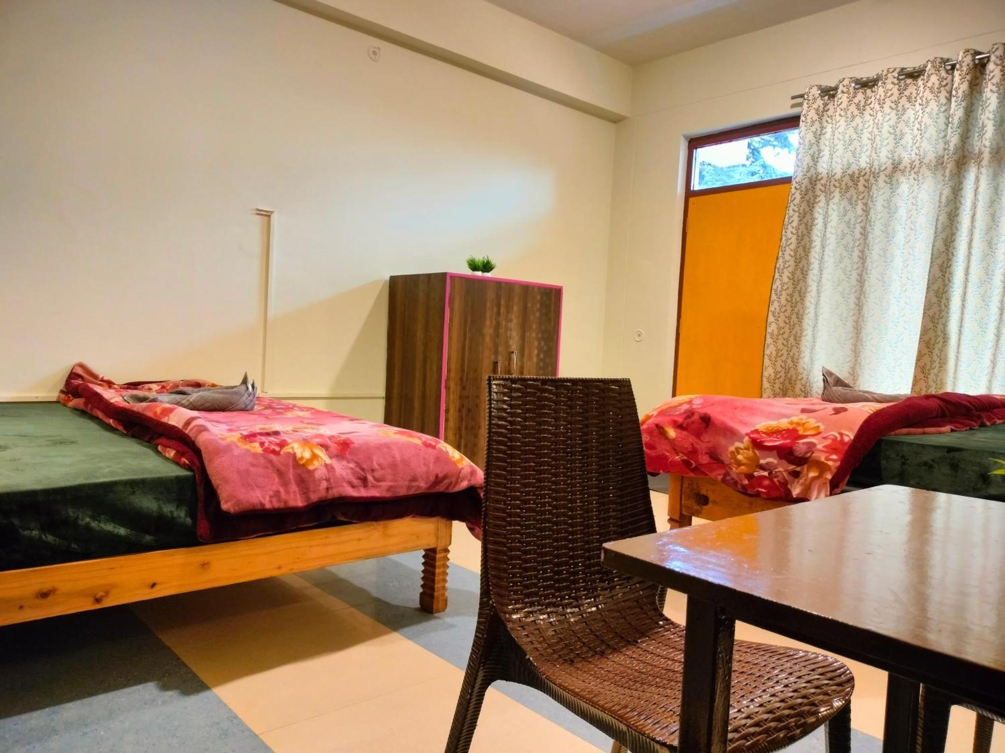 The Alpine Vista Hotel Almora Exterior photo